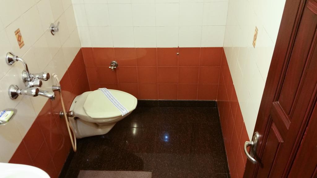 River View Guest House - Kavitha Residency Mangalore Exteriör bild
